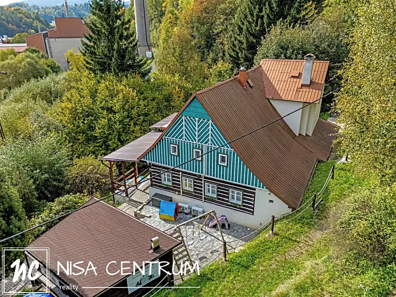 Prodej rodinného domu 250 m², pozemek 3111 m², Desná – náhled fotky 1