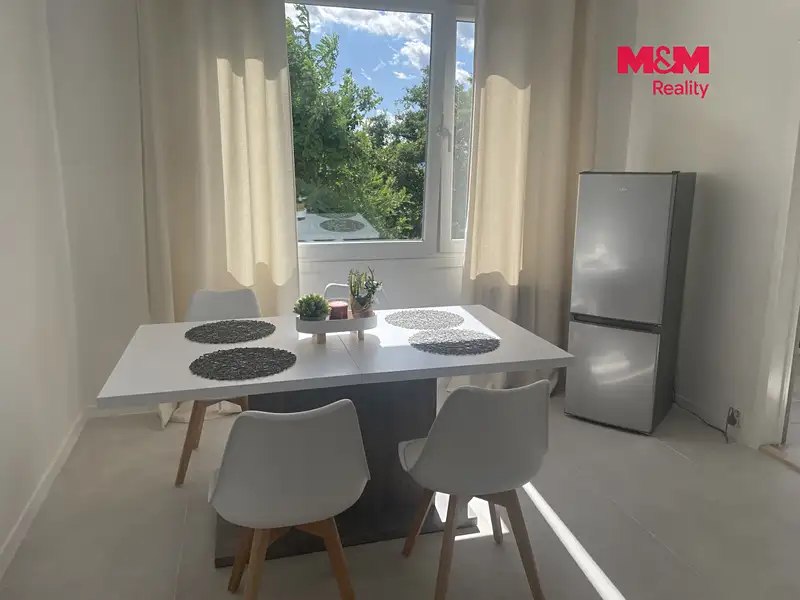 Prodej bytu 1+1 35 m², Krupka – náhled fotky 2