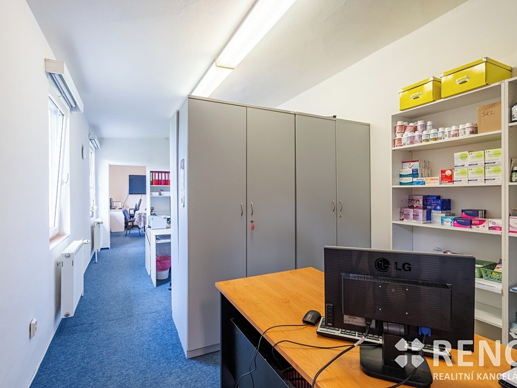 Prodej domu, 265 m² (21 z 39)