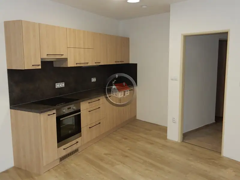 Pronájem bytu 2+kk 63 m², Třebíč – náhled fotky 2
