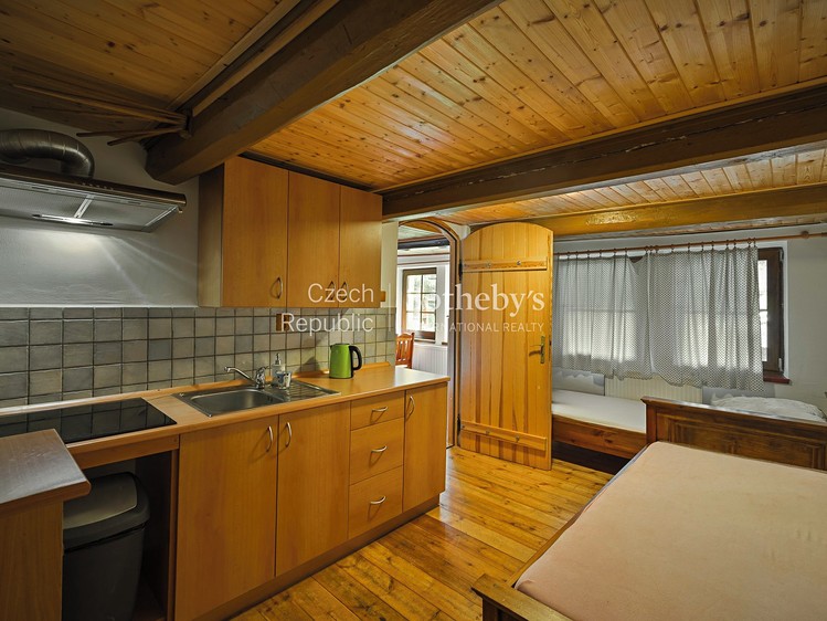 Haus zum Kauf, 380 m² (10 von 13)