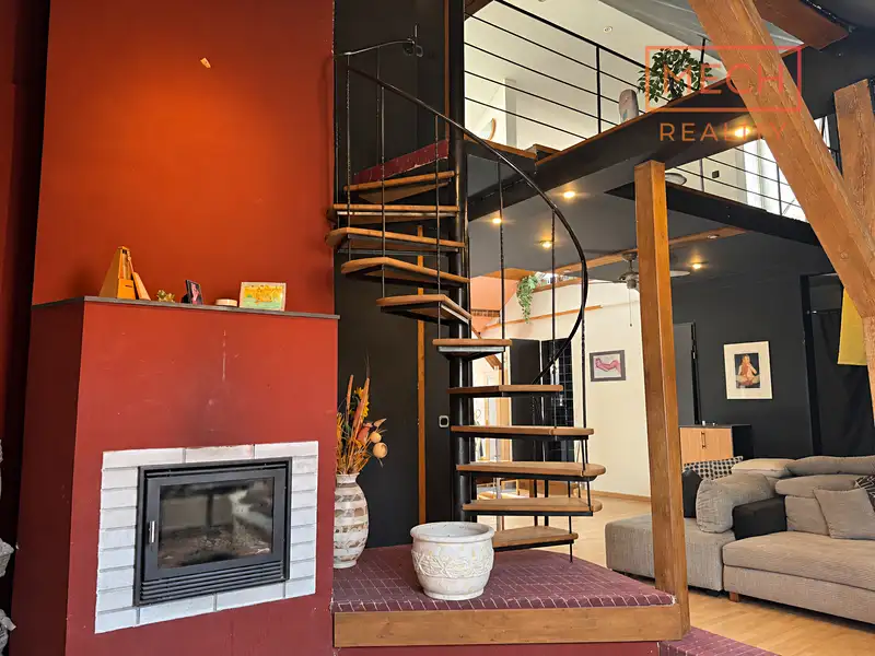 Prodej bytu 4+kk 100 m², Praha – náhled fotky 1