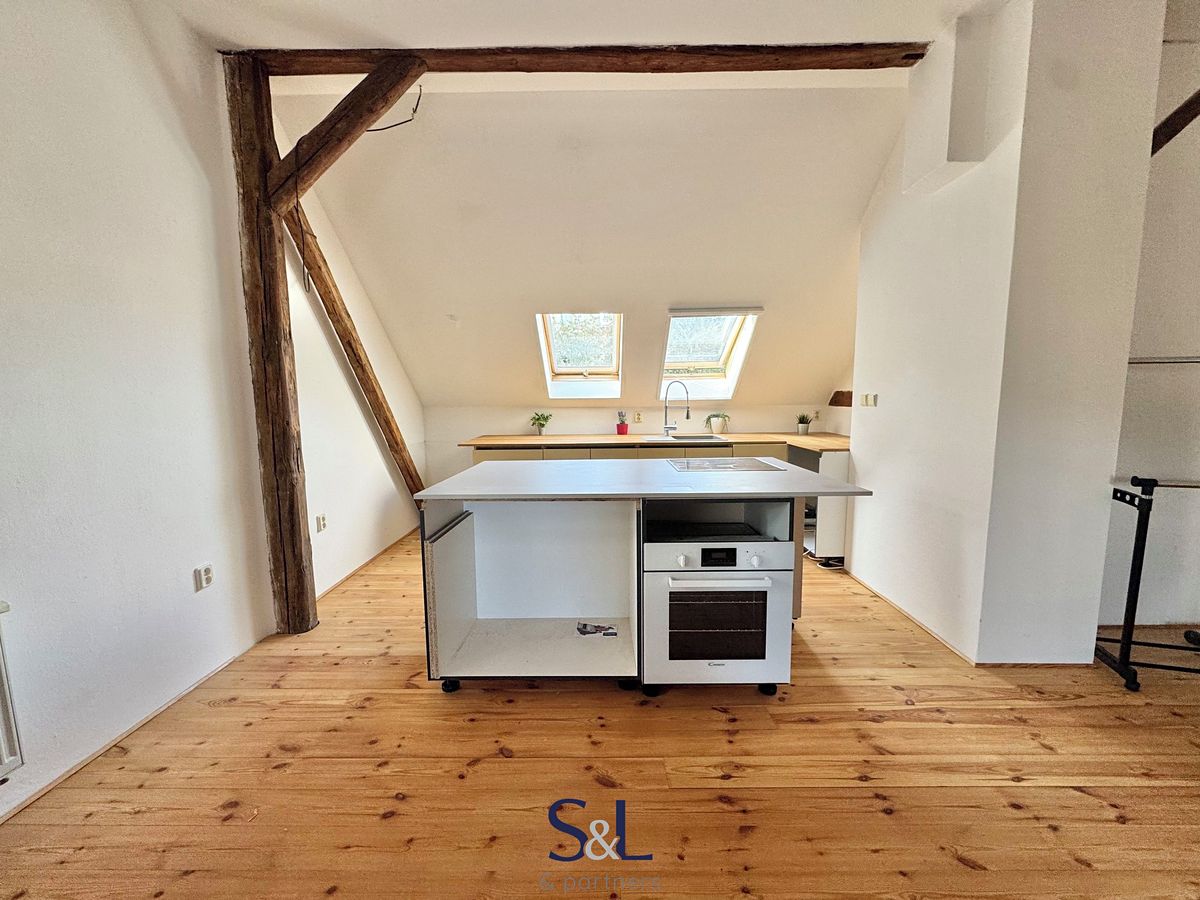 Pronájem bytu atypický 75 m², Liberec – fotka 1 z 3