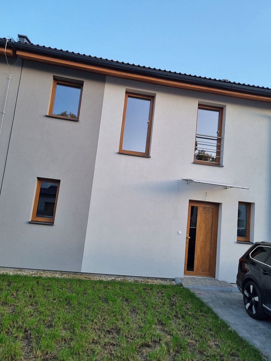 Pronájem rodinného domu 129 m², pozemek 480 m², Ostrava – fotka 1 z 3