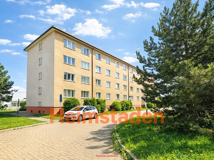 Pronájem bytu 3+kk, 55 m² (7 z 8)