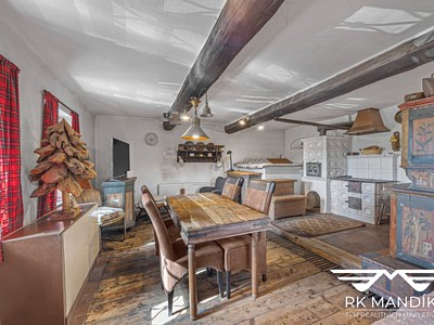 Будинок на продаж, 270 м² (2 з 52)