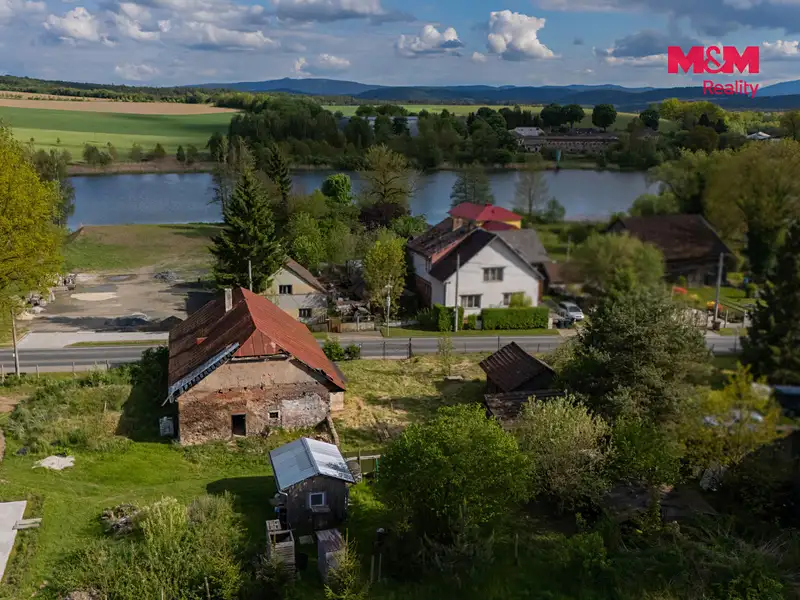 Prodej rodinného domu 160 m², pozemek 812 m², Všeruby – náhled fotky 3