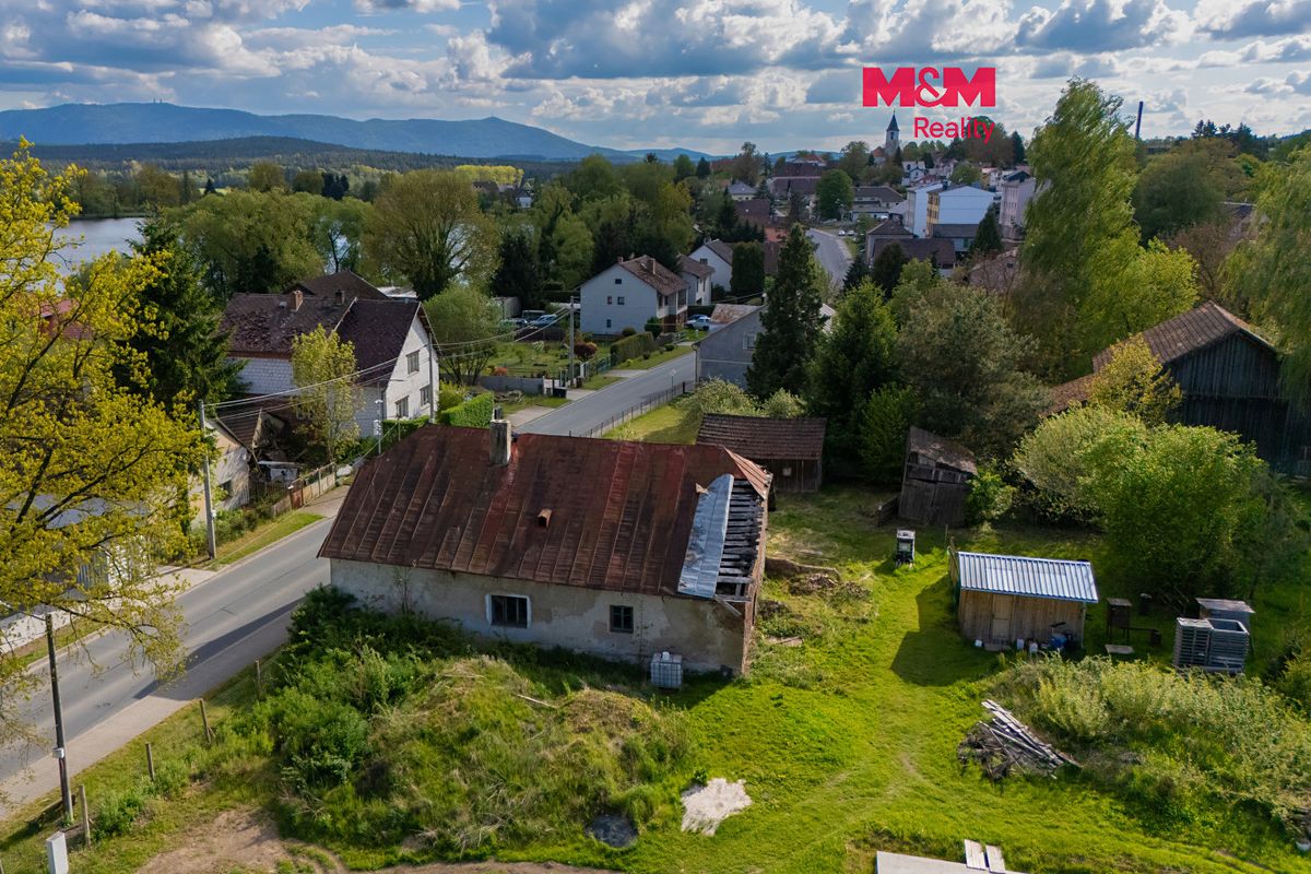 Prodej rodinného domu 160 m², pozemek 812 m², Všeruby – fotka 1 z 3