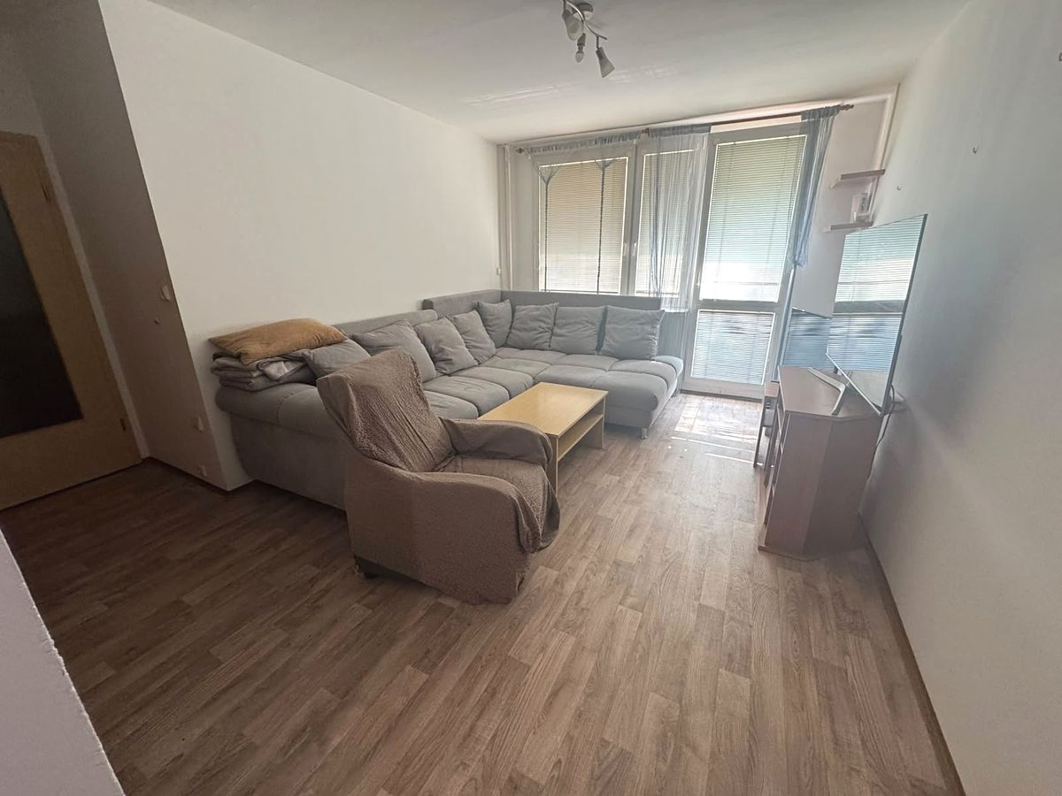 Pronájem bytu 3+kk 55 m², Praha – fotka 1 z 3
