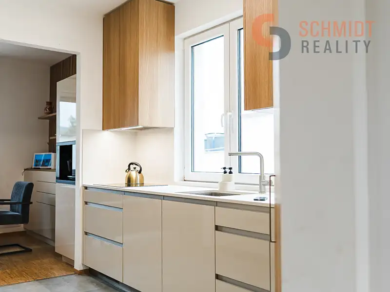 Prodej rodinného domu 178 m², pozemek 500 m², Strachotín – náhled fotky 3