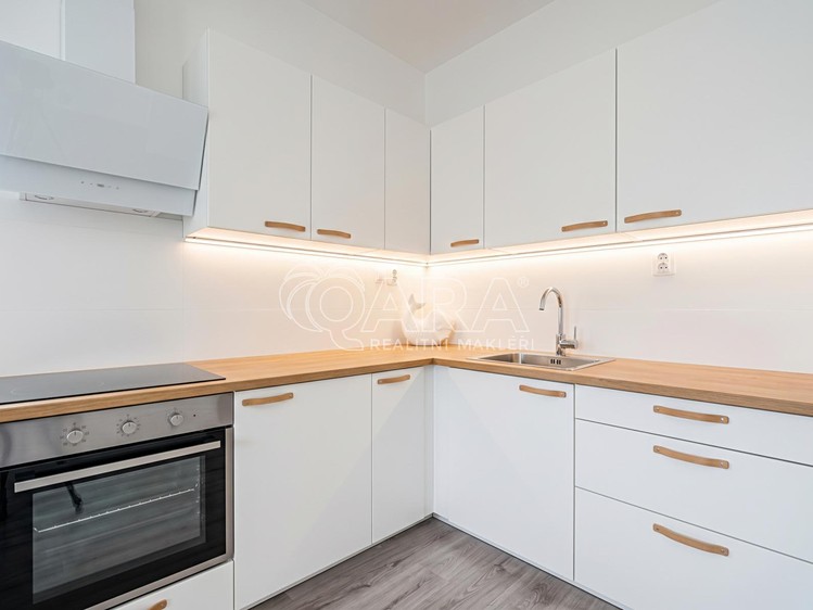Prodej bytu 2+kk, 56 m² (5 z 31)