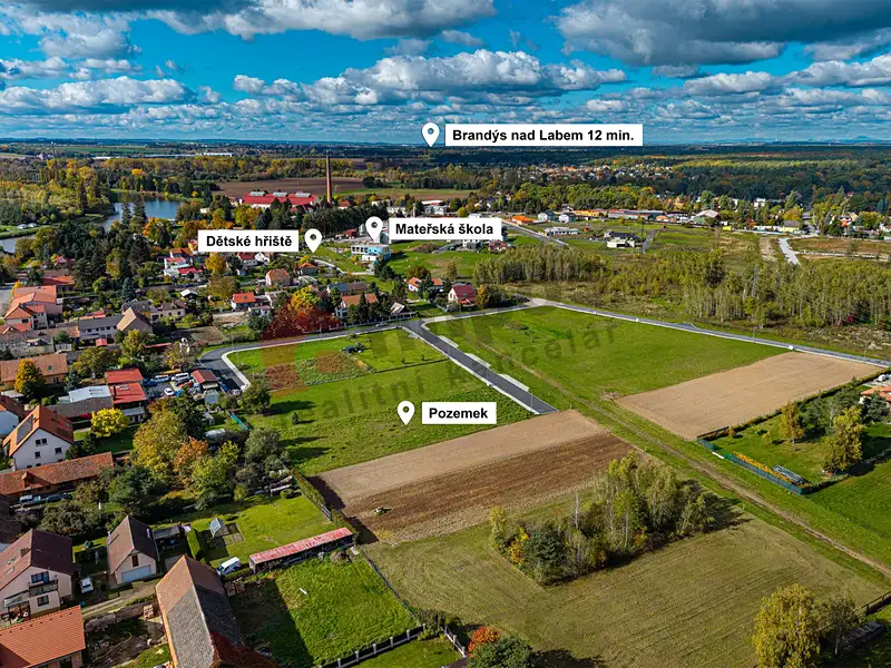 Prodej stavebního pozemku 1884 m², Káraný – náhled fotky 3