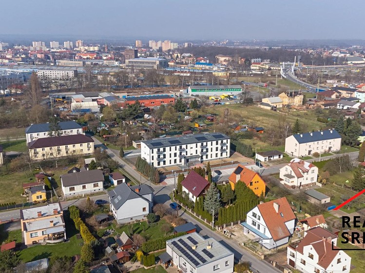 Pronájem bytu 2+kk, 62 m² (24 z 24)