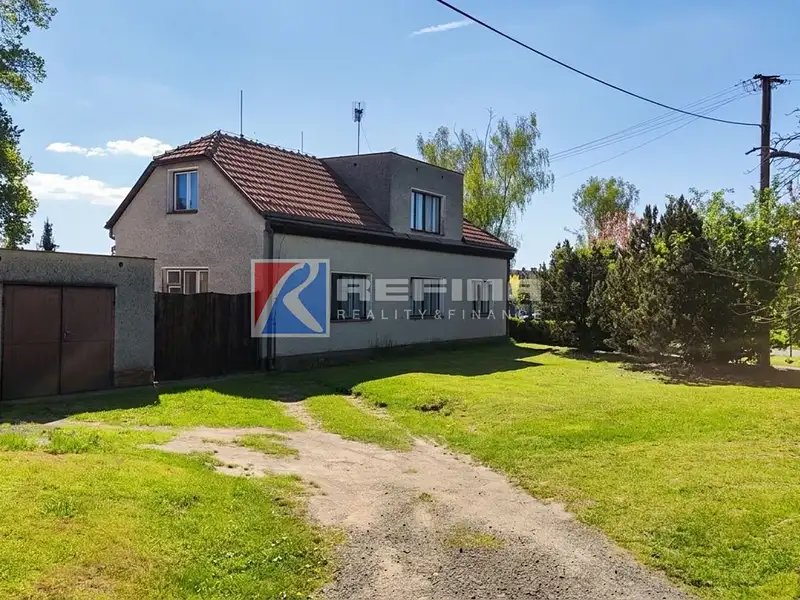 Prodej rodinného domu 243 m², pozemek 1001 m², Přerov – náhled fotky 2