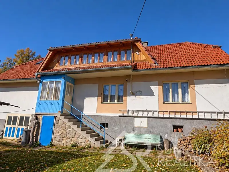 Prodej rodinného domu 180 m², pozemek 6755 m², Nezdice na Šumavě – náhled fotky 2