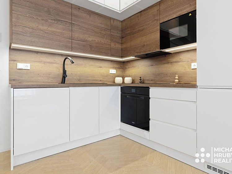 Prodej bytu 3+kk, 65 m² (8 z 27)