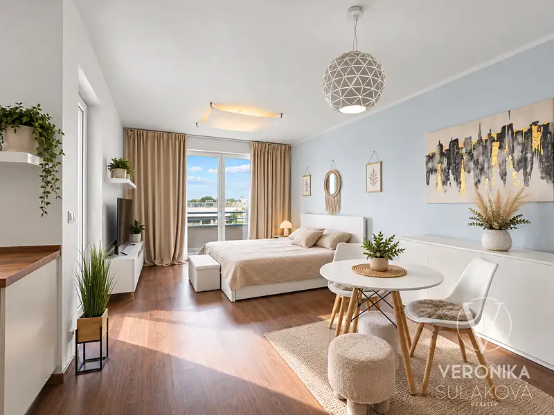 Prodej bytu 2+kk 80 m², Praha – náhled fotky 1