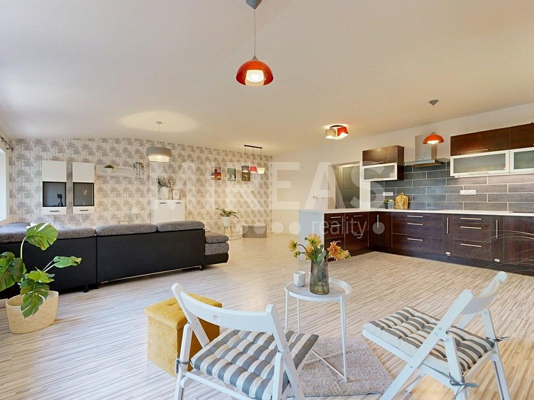 Prodej bytu 2+kk, 97 m² (8 z 16)