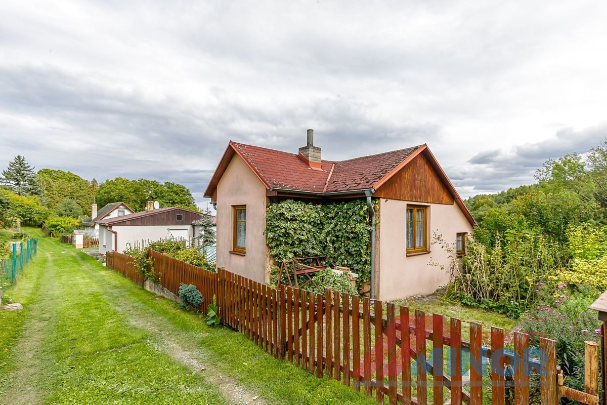 Prodej chaty 75 m², pozemek 379 m², Hradečno – fotka 1 z 3