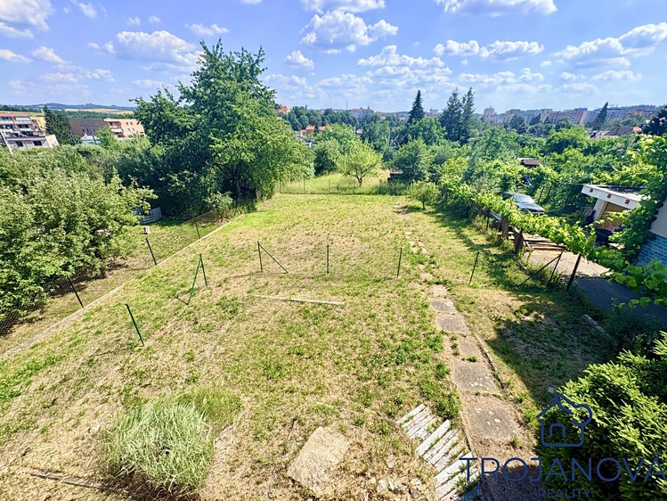 Будинок на продаж, 250 м² (2 з 36)
