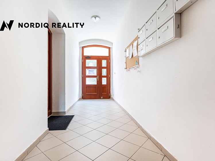 Prodej komerčního prostoru, 439 m² (20 z 39)