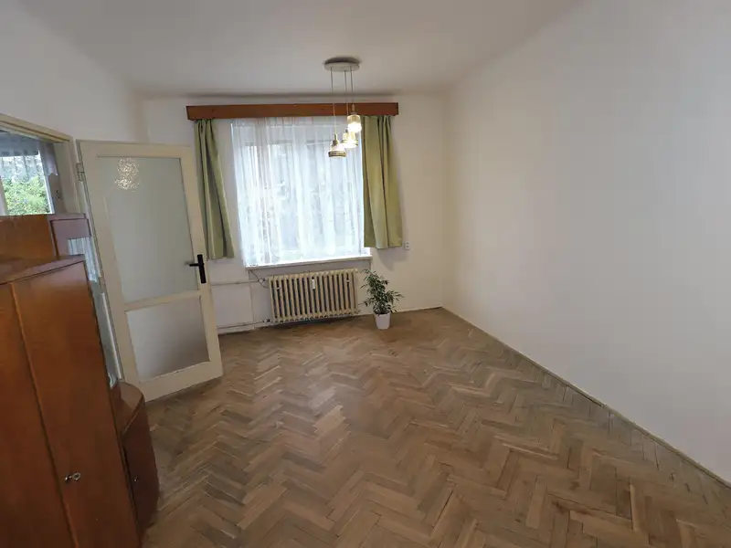 Prodej bytu 2+1 56 m², Praha – náhled fotky 2