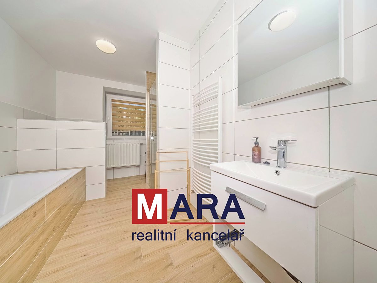 Prodej bytu 4+kk 109 m²