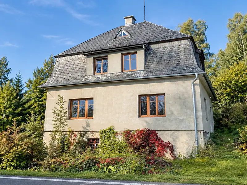 Prodej rodinného domu 250 m², pozemek 1900 m², Frýdlant – náhled fotky 2