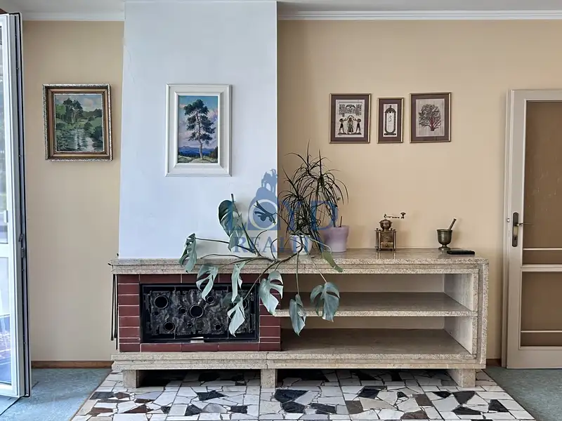 Prodej bytu 4+1 93 m², Karlovy Vary – náhled fotky 2