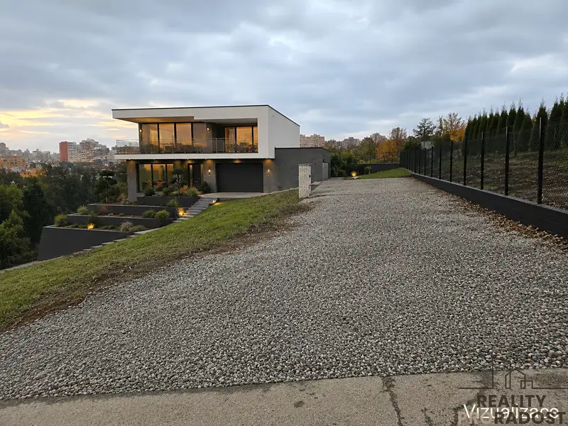 Prodej stavebního pozemku 1363 m², Kladno – náhled fotky 1