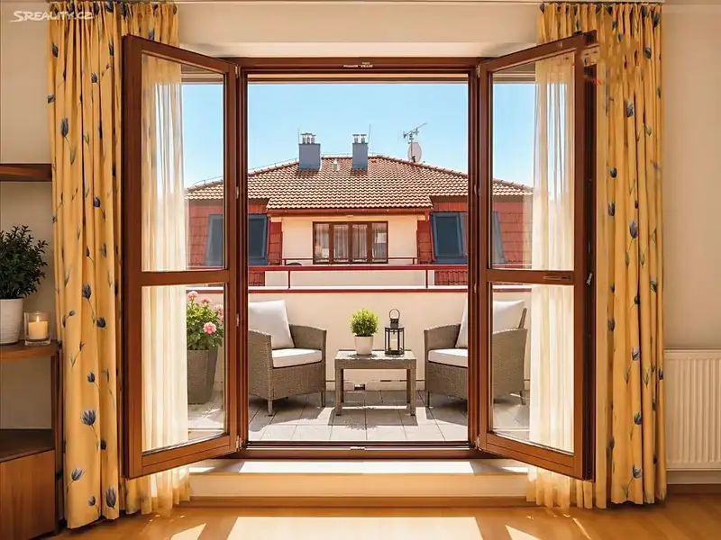 Pronájem bytu 4+kk 105 m², Úvaly – náhled fotky 2