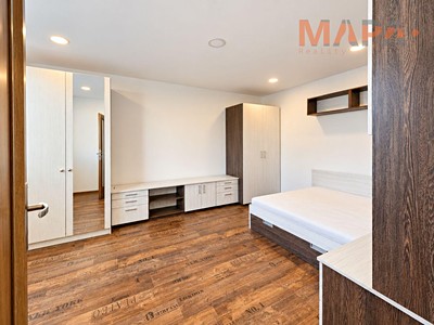 Pronájem bytu 1+1, 35 m² (3 z 19)