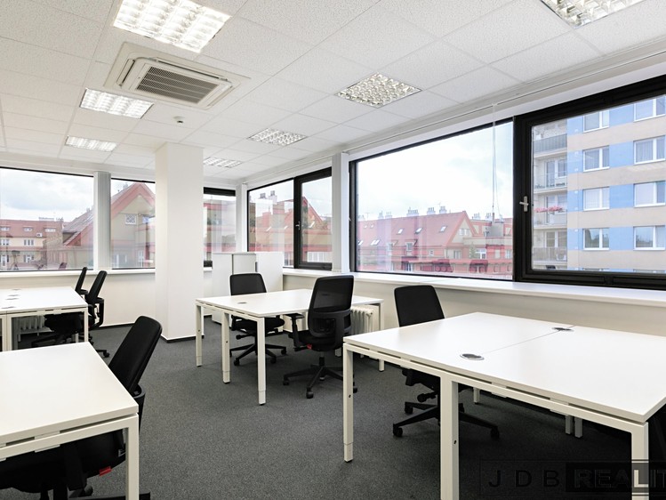 Pronájem komerčního prostoru, 20 m² (3 z 12)