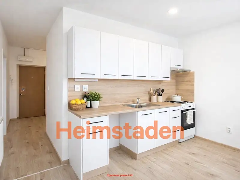 Pronájem bytu 2+1 53 m², Karviná – náhled fotky 2