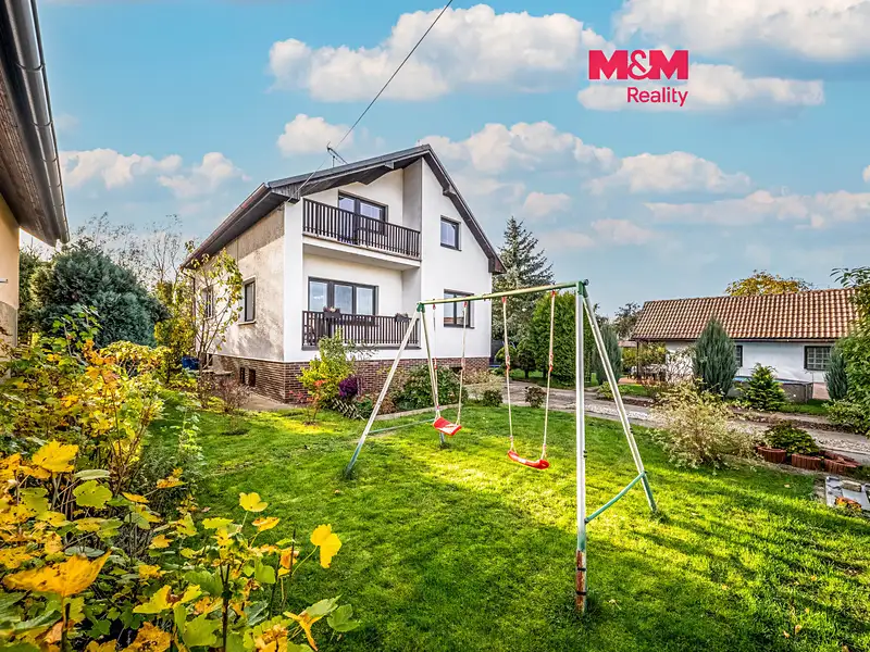 Prodej rodinného domu 165 m², pozemek 721 m², Svojetice – náhled fotky 1
