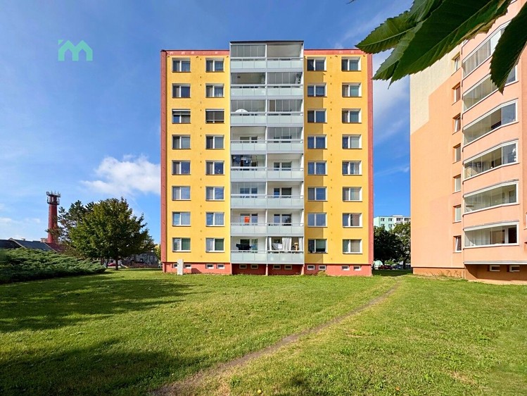 Pronájem bytu 2+kk, 36 m² (34 z 43)
