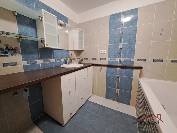 Pronájem bytu 3+kk, 75 m² (14 z 18)