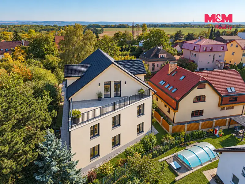 Prodej bytu 5+1 164 m², Praha – náhled fotky 2