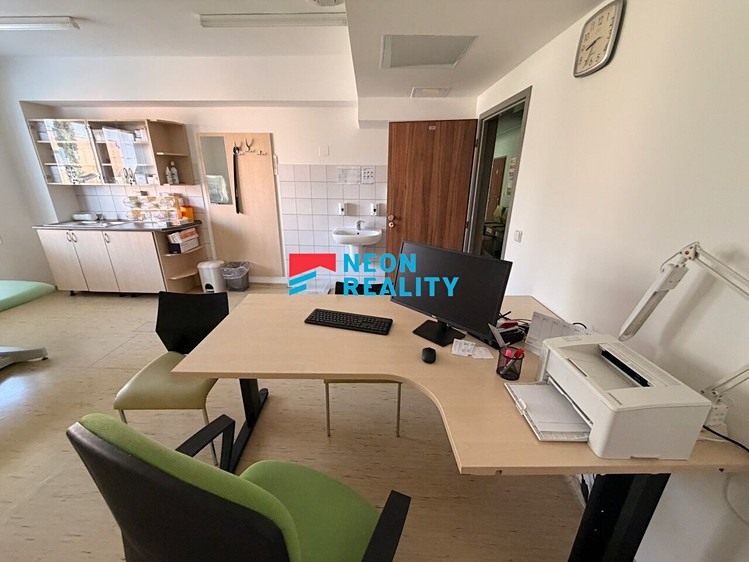 Комерційне приміщення в оренду, 24 м² (3 з 8)