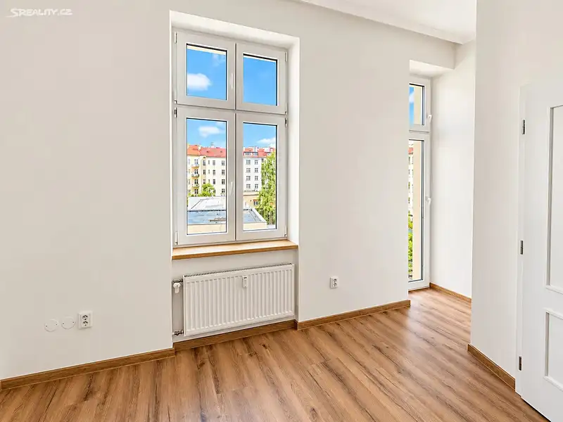 Pronájem bytu 1+kk 15 m², Praha – náhled fotky 3