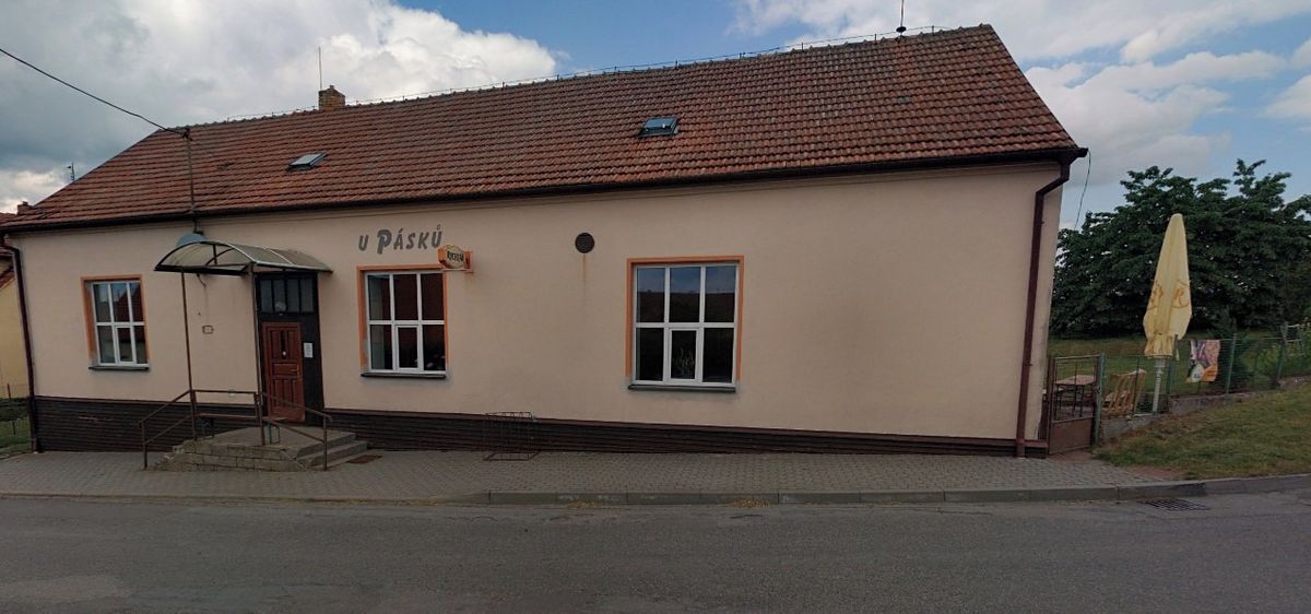Pronájem restaurace 150 m², Kotvrdovice – fotka 1 z 3