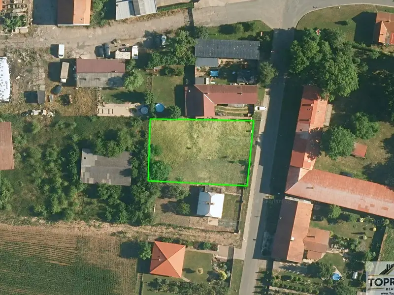 Prodej stavebního pozemku 882 m², Chrášťany – náhled fotky 3