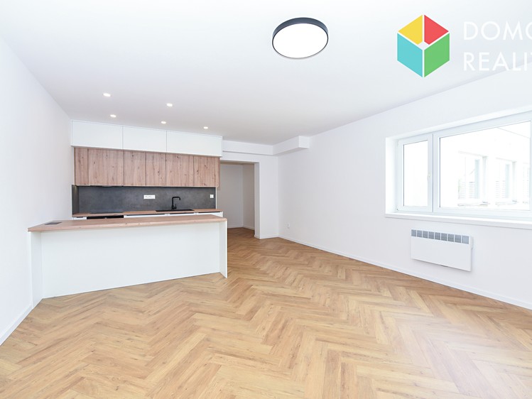 Prodej bytu 2+kk, 64 m² (7 z 19)