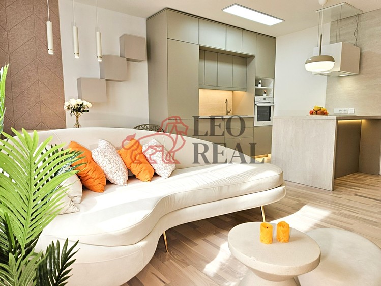Prodej domu, 174 m² (9 z 13)