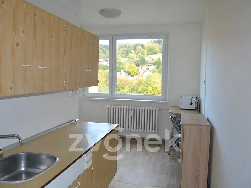 Pronájem bytu 2+1 48 m², Vsetín – náhled fotky 2