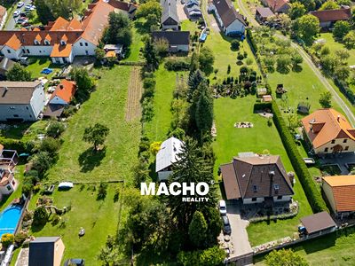 Prodej stavebního pozemku 2013 m²