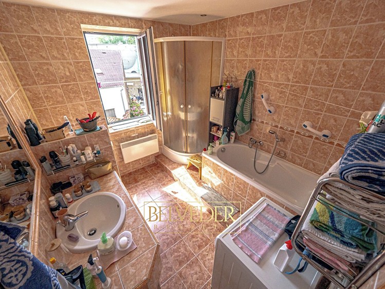Комерційне приміщення на продаж, 430 м² (20 з 53)