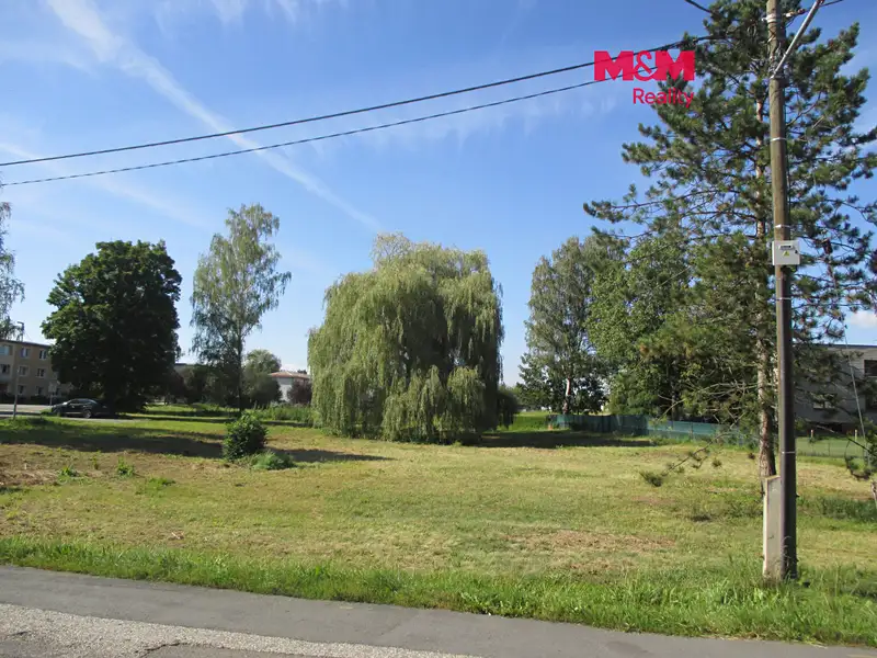 Prodej stavebního pozemku 809 m², Petřvald – náhled fotky 1