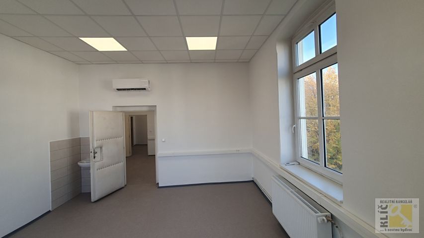 Pronájem ordinace 54 m² – fotografie 5