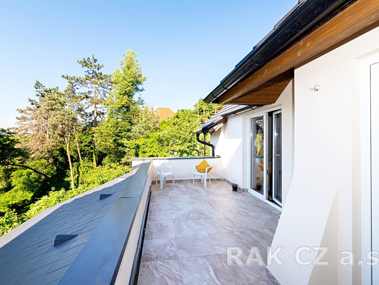 Prodej domu, 338 m² (15 z 19)